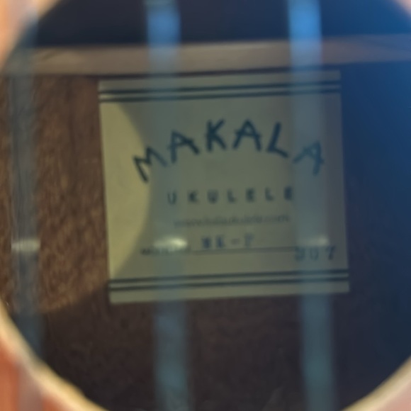 Makala Ukelele - Soprano - Picture 2 of 8